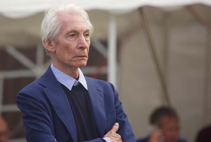Charlie Watts : la pierre angulaire des Rolling Stones s’en est allée