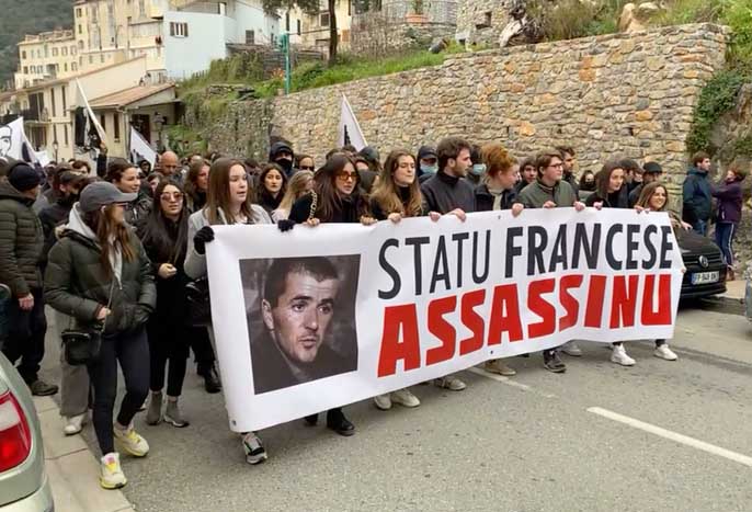 Le gouvernement est-il prêt à reconnaître l’existence d’un «peuple corse»?