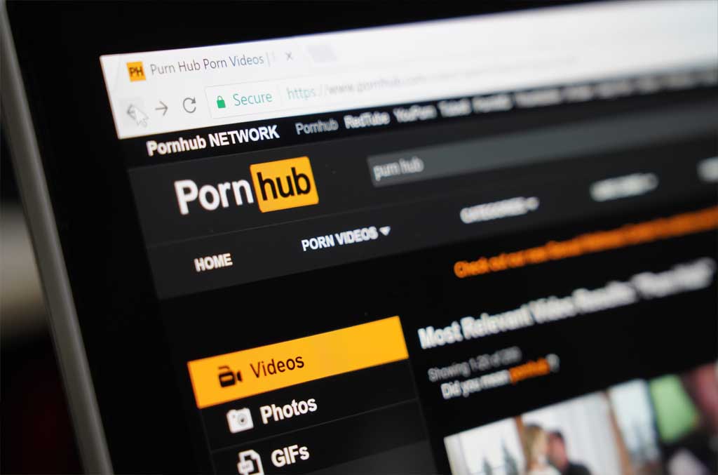 « Onlyfans », « Mym », « TikTok » : pornographie et prostitution pour tous ?