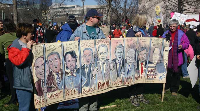 Russie-Ukraine : comment les néoconservateurs font la loi dans les médias français