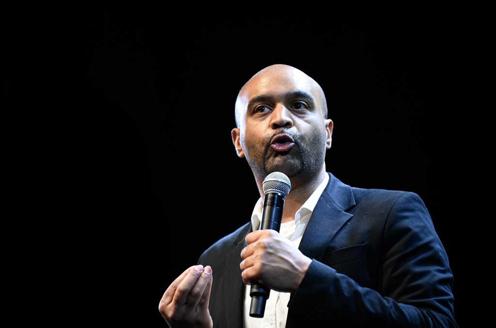 Couverture de la vidéo "Les promoteurs de l’immigration sont aussi les fourriers du racisme"